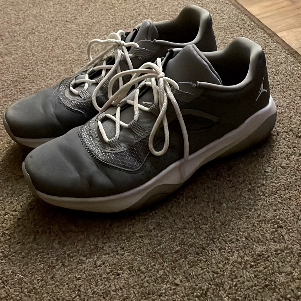 Jordan Shoes Size 10 in Men’s.